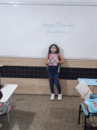 Os alunos do 3º ano receberam uma missão especial de leitura em casa